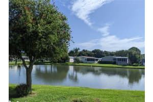 2123 CYPRESS CROSS DR, LAKELAND, FL 33810 Sold 09/09/22