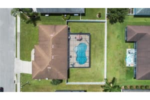 6916 Bently Dr, Lakeland, FL 33809, Sold 10/18/22