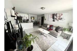 220 Lake Parsons Green, Brandon, FL 33511, Sold 10/26/22