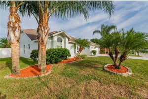 6326 Oakpoint Dr, Lakeland, FL 33813, Sold 09/16/22