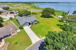 516 SHALISA BLVD, AUBURNDALE, FL 33823 Sold 09/09/22