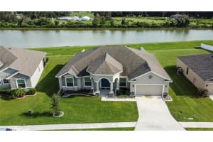 2874 Creeks Crossing Blvd, Lakeland, FL 33810, Sold 09/30/22