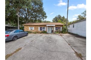 410 Skyline Dr E, Lakeland, FL 33801, Sold 01/04/23