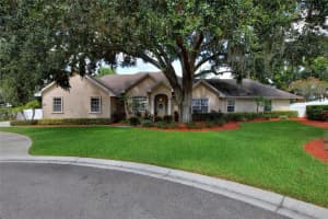 3243 HIGHLANDS LAKEVIEW CIR, LAKELAND, FL 33812 Sold 03/31/23