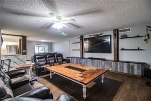 2426 YORK PL, LAKELAND, FL 33810 Sold 12/22/22