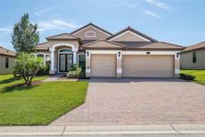 4033 SUNSET LAKE DR, LAKELAND, FL 33810 Sold 10/28/22
