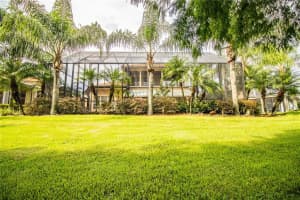 2734 BELLERIVE DR, LAKELAND, FL 33803 Sold 12/09/22