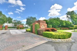 558 GRASSLANDS VILLAGE CIR #558, LAKELAND, FL 33803 Sold 11/14/22