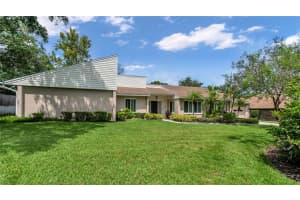 1068 SUGARTREE DR S, LAKELAND, FL 33813 Sold 12/05/22