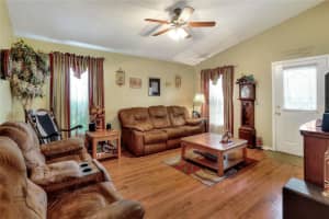 3240 GRAND PINES DR, LAKELAND, FL 33810 Sold 10/28/22