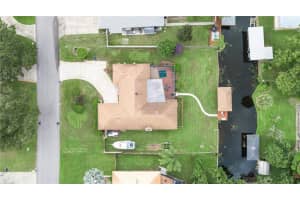 1212 CYPRESS PT E, WINTER HAVEN, FL 33884 Sold 12/07/22