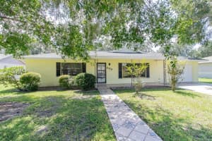 609 Ponderosa Dr E, Lakeland, FL 33810, Sold 12/06/22