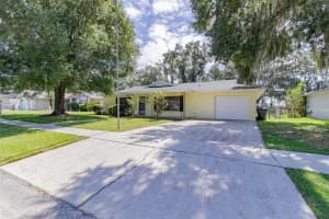 609 Ponderosa Dr E, Lakeland, FL 33810, Sold 12/06/22