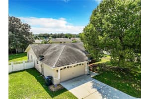 219 RIDGEDALE DR, LAKELAND, FL 33809 Sold 12/23/22
