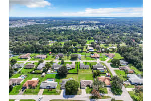 219 RIDGEDALE DR, LAKELAND, FL 33809 Sold 12/23/22
