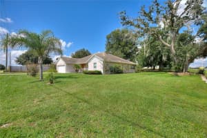 1179 Old Lake Alfred Rd Auburndale, FL 33823 Sold 03/06/23