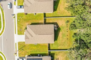 2979 CREEKS CROSSING BLVD, LAKELAND, FL 33810 Sold 01/31/23