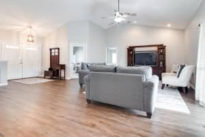 566 Hunters Run Blvd, Lakeland, FL 33809, Sold 11/30/22