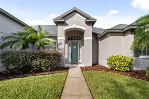 124 COSTA LOOP, AUBURNDALE, FL 33823 Sold 04/24/23