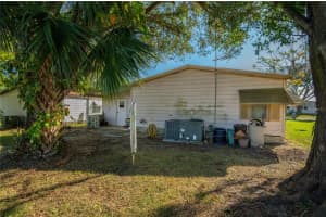 6612 SCENIC POINT DR SE, WINTER HAVEN, FL 33884 Sold 12/09/22