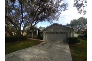 1702 SIR HENRYS TRL, LAKELAND, FL 33809 Sold 03/29/23