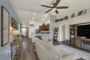 1247 EVERGREEN PARK CIR, LAKELAND, FL 33813 Sold 02/27/23
