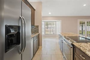 5103 WOODGREEN LN, LAKELAND, FL 33811 Sold 02/03/23