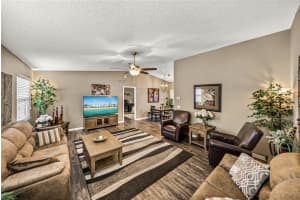 4959 PLEASANT HOLLOW TRL, LAKELAND, FL 33811 Sold 12/21/22
