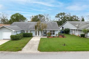 2092 WINDWARD PASS, LAKELAND, FL 33813 Sold 01/18/23