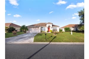8274 WESTMONT TERRACE DR, LAKELAND, FL 33810 Sold 01/30/23