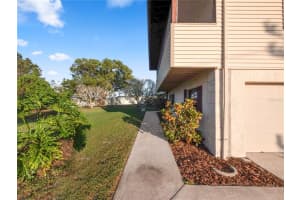 6762 WINTERSET GARDENS RD, WINTER HAVEN, FL 33884 Sold 01/26/23