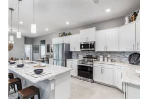 4006 SHEARWATER ST, LAKELAND, FL 33811 Sold 04/08/23