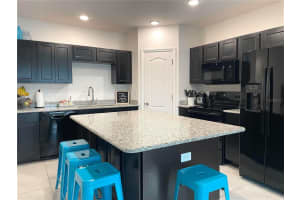 3828 HAMPSTEAD LN, LAKELAND, FL 33810 Sold 02/23/23