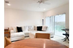 3828 HAMPSTEAD LN, LAKELAND, FL 33810 Sold 02/23/23