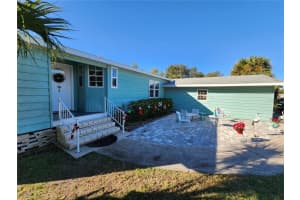 421 Village Cir SW, Winter Haven, FL 33880, Sold 03/21/23