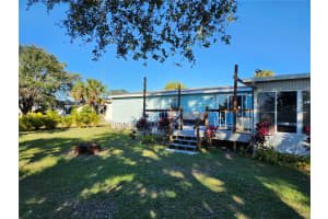 421 Village Cir SW, Winter Haven, FL 33880, Sold 03/21/23