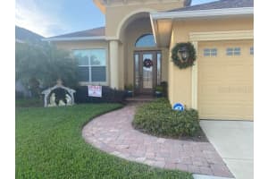 1039 STONEY CREEK DRIVE, LAKELAND, FL 33811 Sold 02/28/23