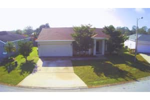 2823 STONEWOOD CIRCLE, LAKELAND, FL 33810 Sold 04/26/23