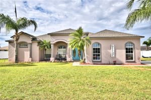 2767 BERKFORD CIRCLE, LAKELAND, FL 33810 Sold 02/24/23