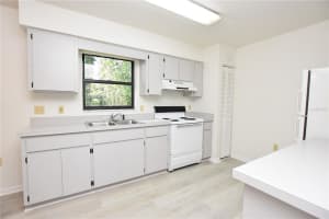 1665 COLONNADES CIRCLE, LAKELAND, FL 33811 Sold 03/03/23