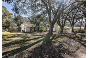 5030 Greenbrook Ln, Lakeland, FL 33811, Sold 03/15/23