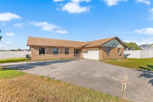 709 Cedar Knoll Dr S, Lakeland, FL 33809, Sold 04/14/23