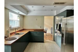 903 HARDY WAY, AUBURNDALE, FL 33823 Sold 03/17/23