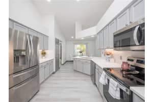 3367 Summit Ln Lakeland, FL 33810 Sold 04/14/23