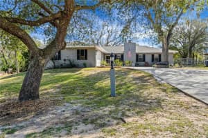 1505 Lakewood Road, Lakeland, Florida 33805