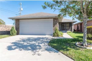 651 JAMAICA CIRCLE, LAKELAND, FL 33803 Sold 05/11/23