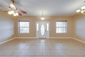 127 BENTLEY OAKS BOULEVARD, AUBURNDALE, FL 33823 Sold 04/28/23