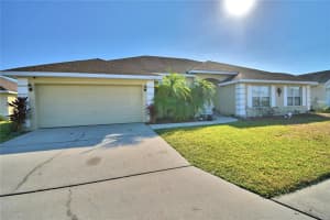 6877 HUNTERS CROSSING BOULEVARD, LAKELAND, FL 33809 Sold 08/16/23