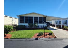 132 JANA CIRCLE, AUBURNDALE, FL 33823 Sold 03/31/23