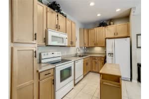 2390 CARAVELLE CIRCLE, KISSIMMEE, FL 34746 Sold 05/03/23